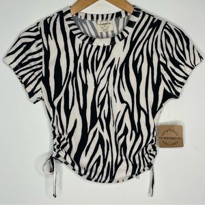 NWT Side Cinch Crop Top